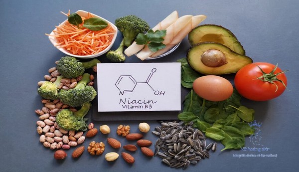 Vitamin B3 có thể được tìm thấy trong trứng, ngũ cốc, rau xanh, đậu, cá, sữa,...