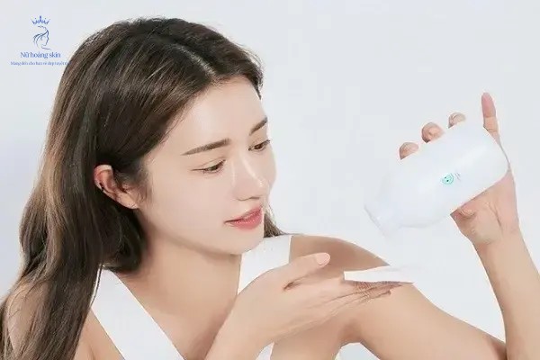 Việc sử dụng toner cho da khô là quan trọng để làm sạch sâu làn da